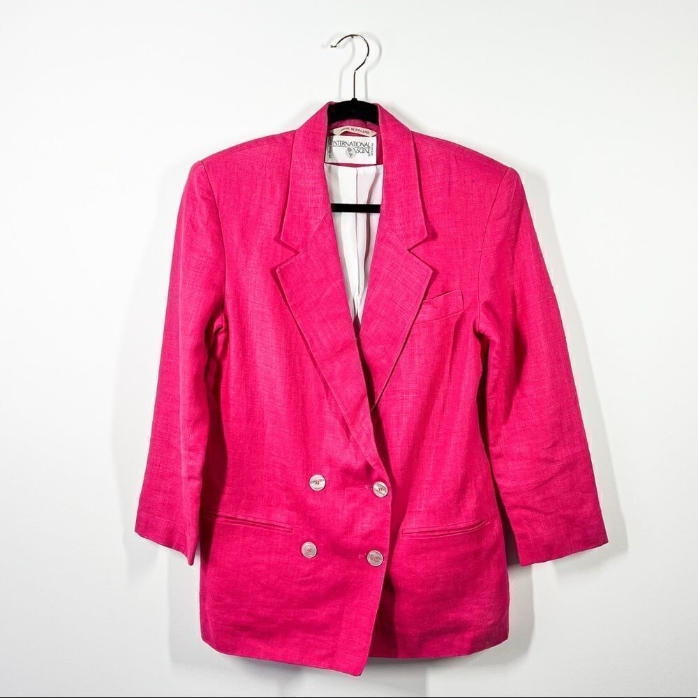 Vintage 1980’s blazer in bright pink